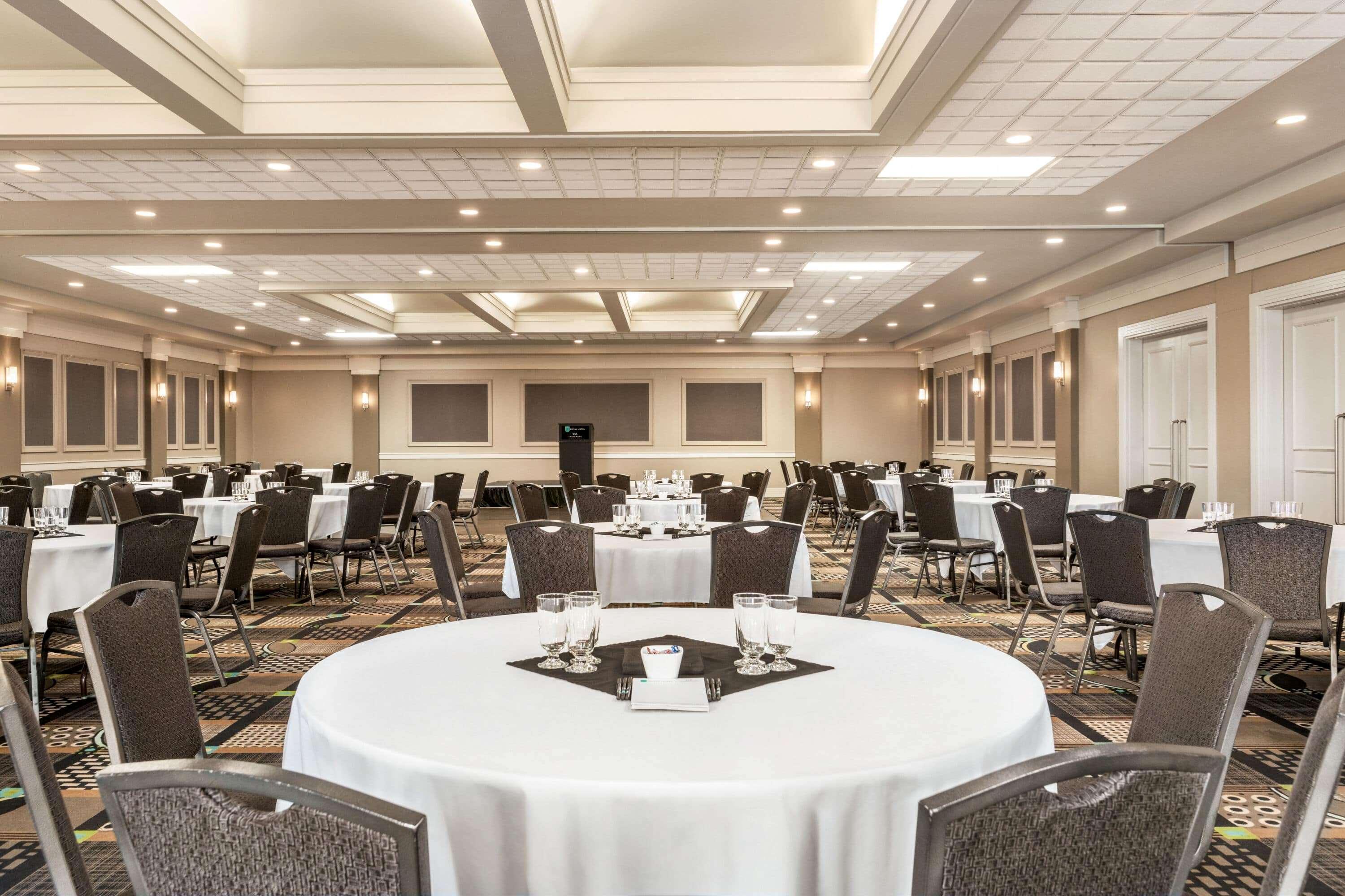 Royal Hotel Calgary, Trademark Collection By Wyndham Exteriér fotografie