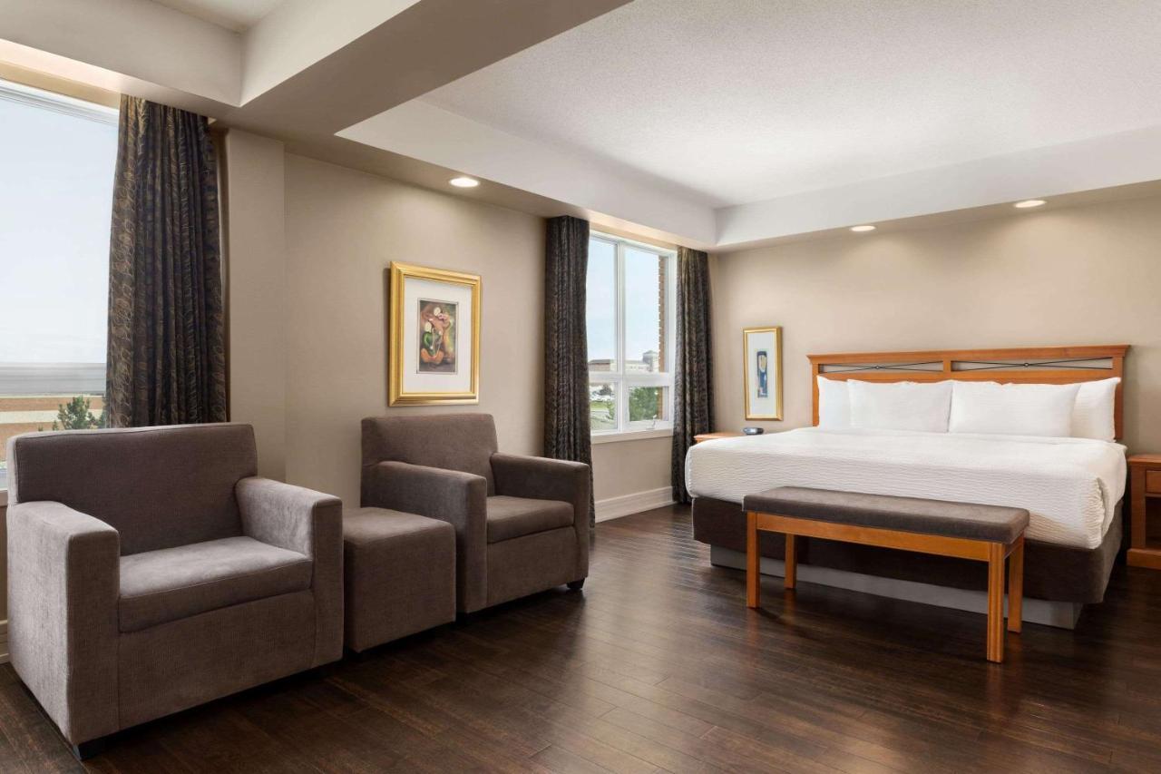 Royal Hotel Calgary, Trademark Collection By Wyndham Exteriér fotografie